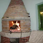 House Mirta Pasman
