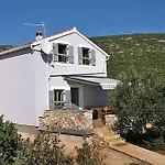 House Mirta Сasa de vacaciones *